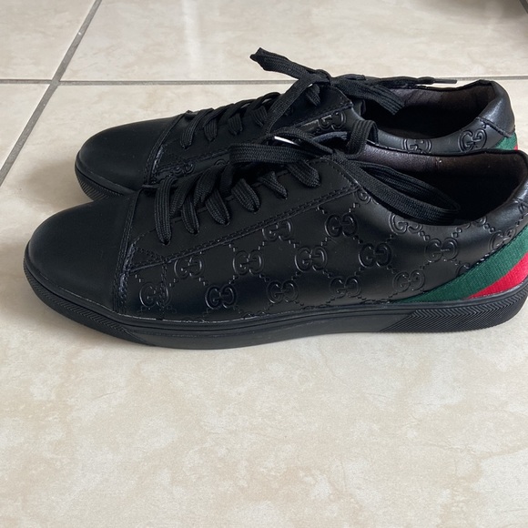 New Men’s laced casual shoes - Picture 4 of 5